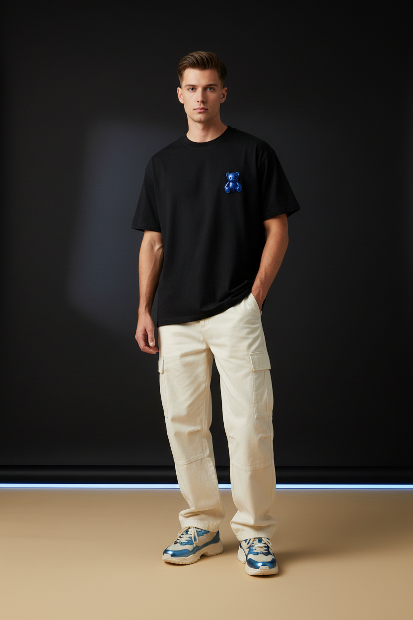 Male model wearing the DJB TEADY cotton T-shirt
